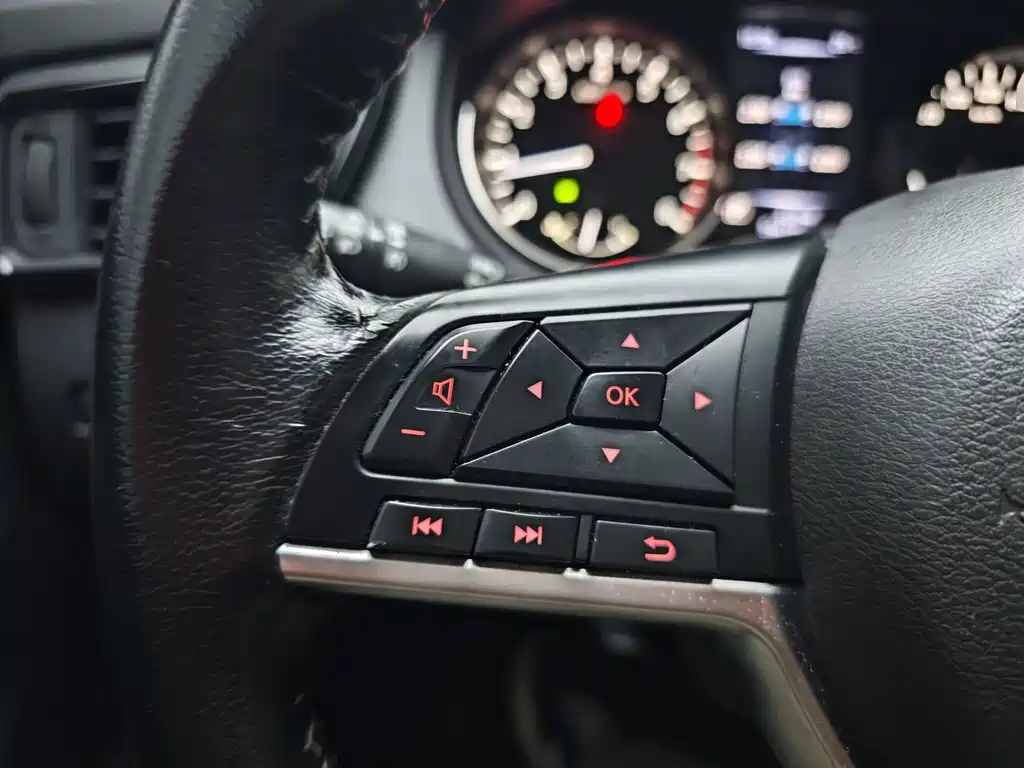 Nissan X-Trail — миниатюра 13