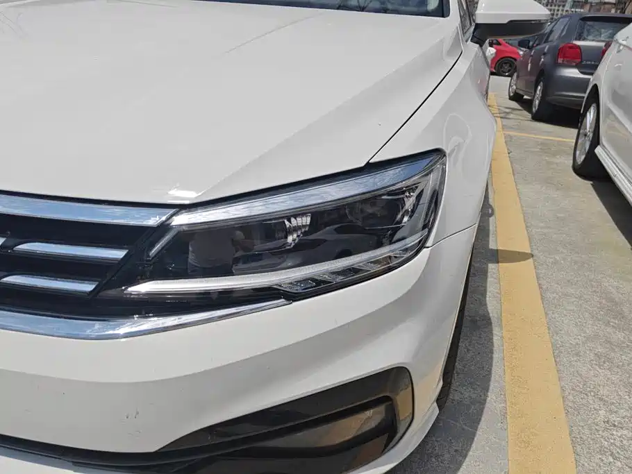 Volkswagen Lamando 2019 280TSI DSG Comfort V
