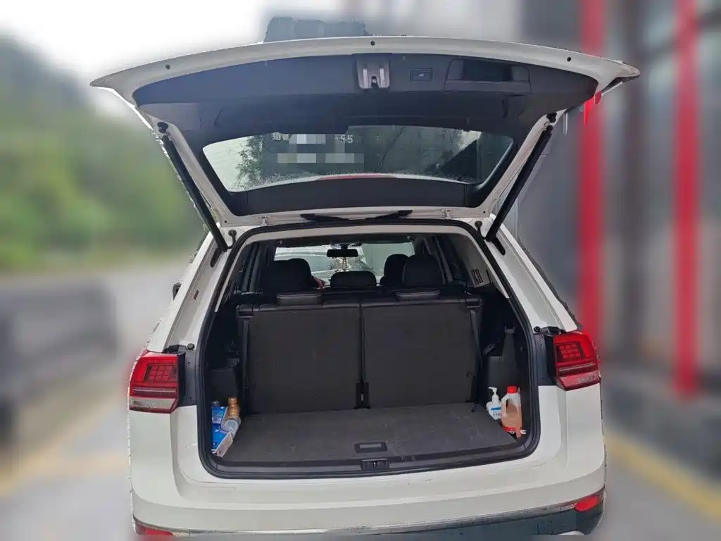 Volkswagen Teramont — миниатюра 16