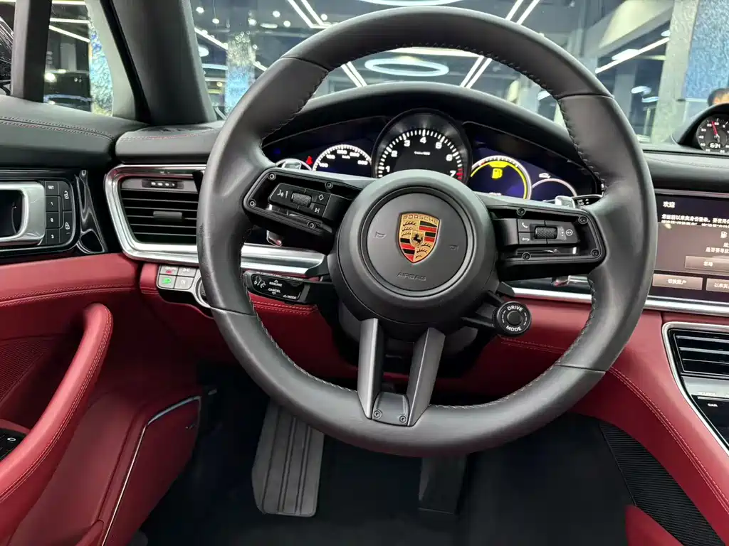 Porsche Panamera — миниатюра 4