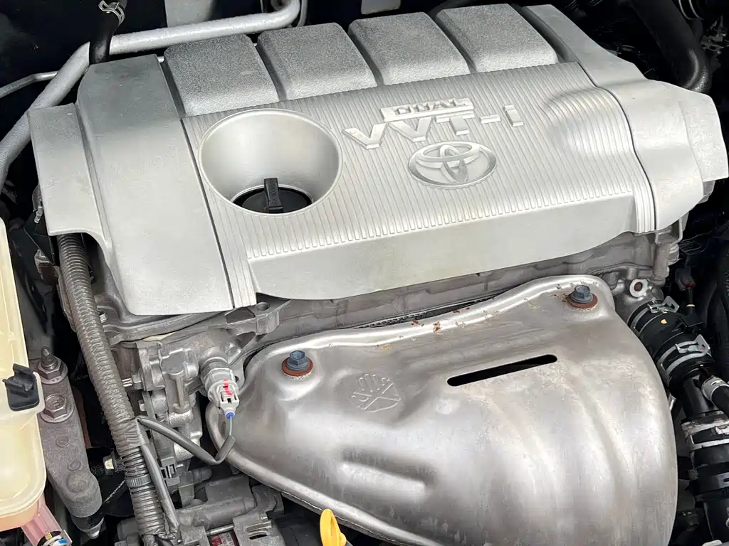 Toyota RAV4 2013 2.5L AT Luxury