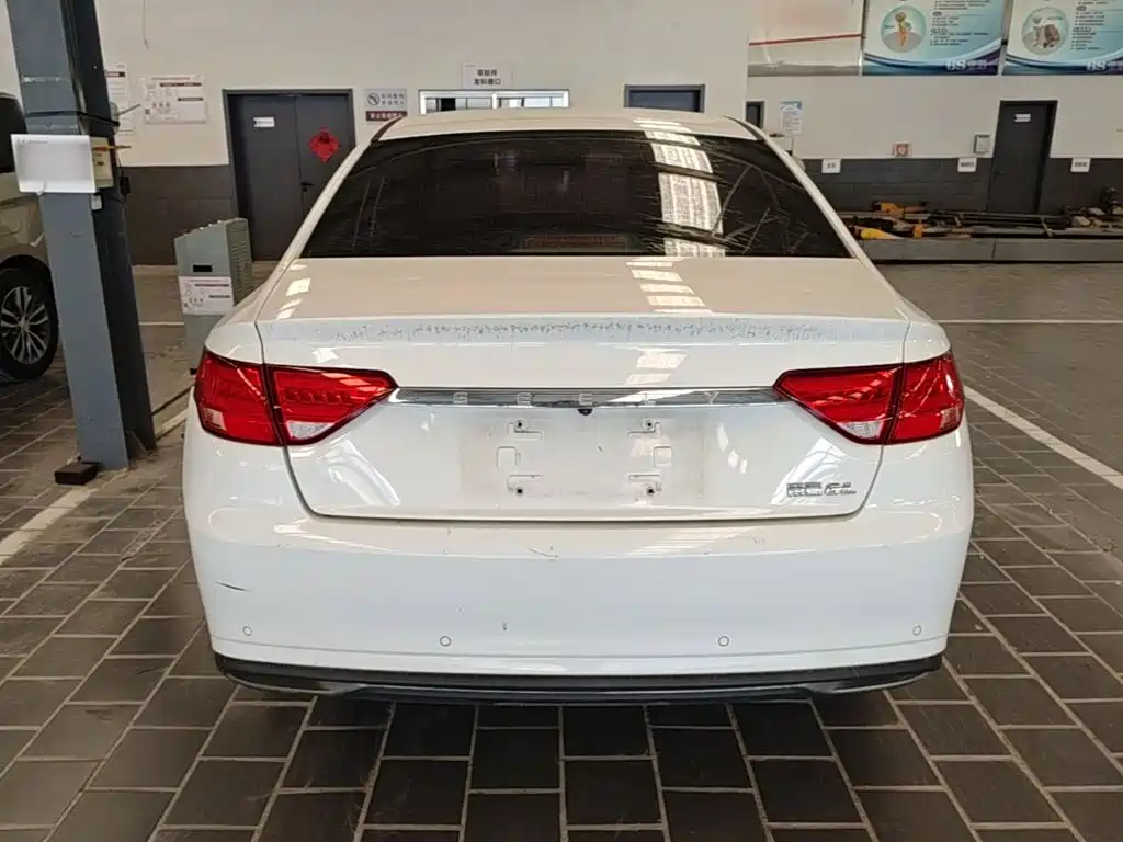 Geely Emgrand GL — миниатюра 6