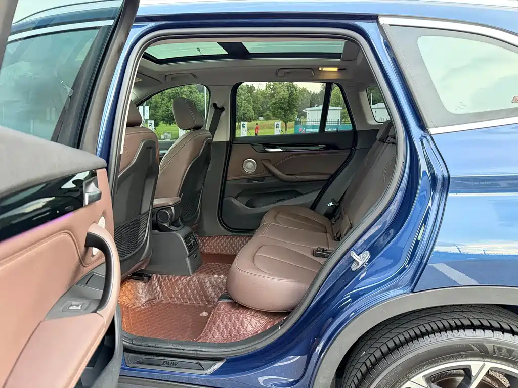 BMW X1 — миниатюра 15
