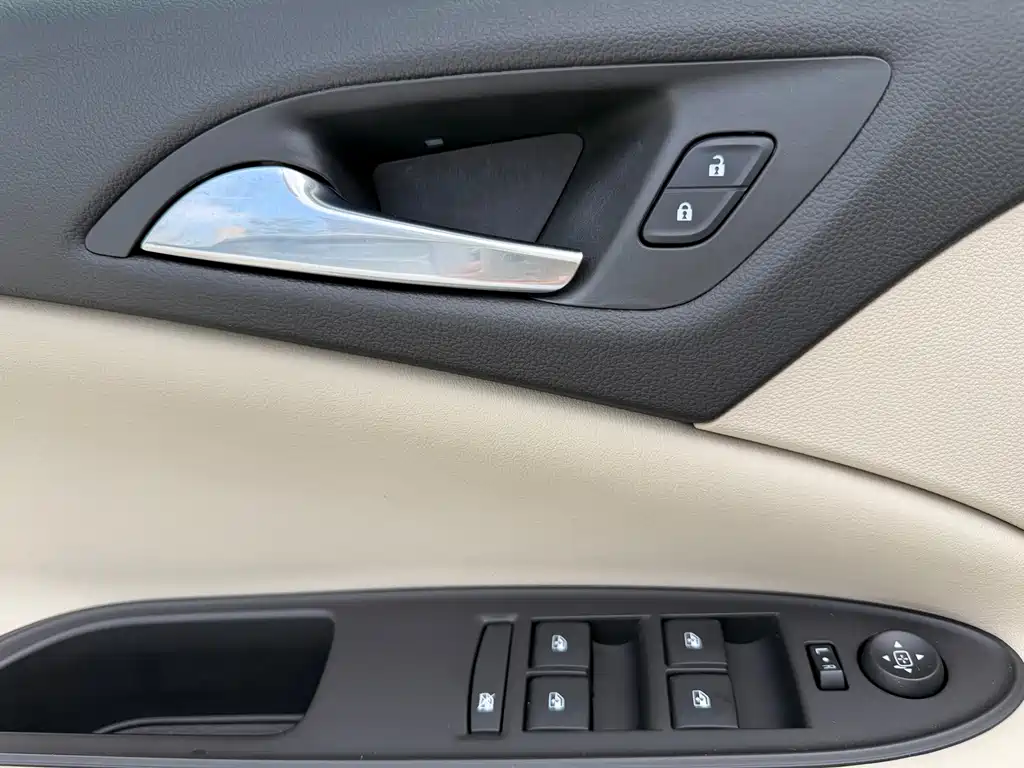 Buick Verano — миниатюра 22