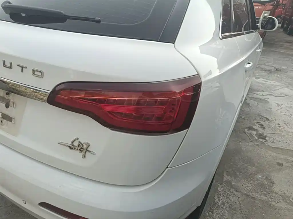 Zotye Zotye SR7 — миниатюра 8