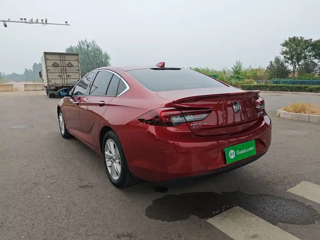 Buick Regal — миниатюра 5
