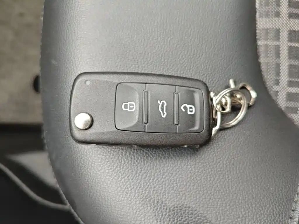 Volkswagen Jetta — миниатюра 9