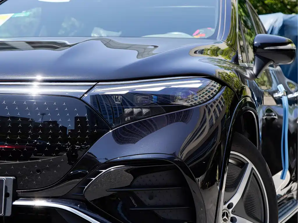Mercedes-Benz EQS SUV — миниатюра 7