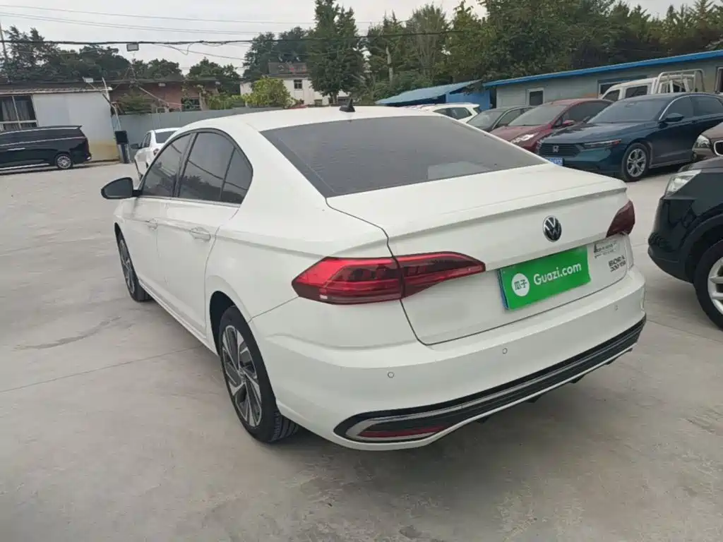Volkswagen Bora — миниатюра 5