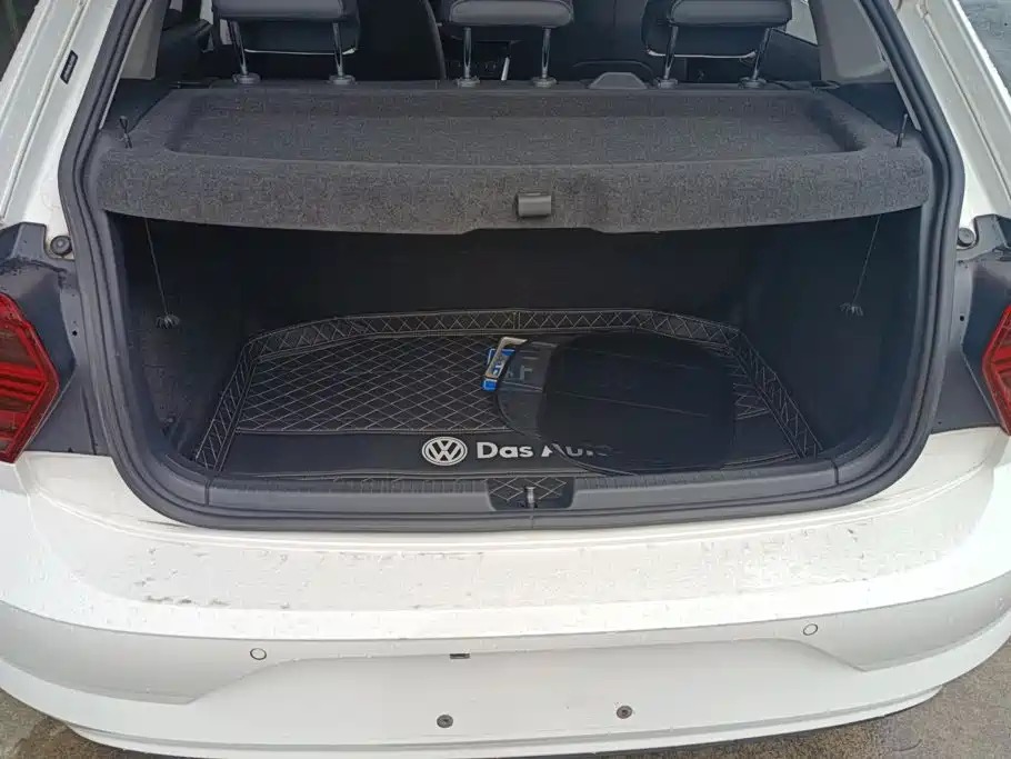 Volkswagen Polo — миниатюра 4