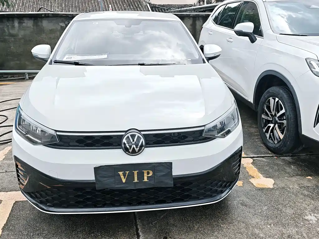 Volkswagen Lavida — миниатюра 2