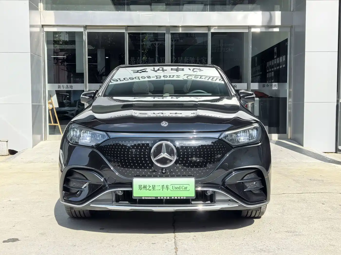 Mercedes-Benz EQE SUV