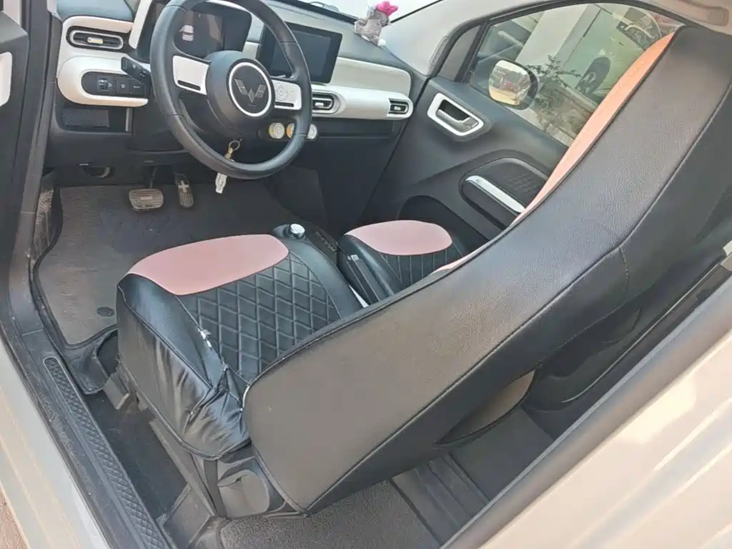 Wuling MINIEV — миниатюра 15