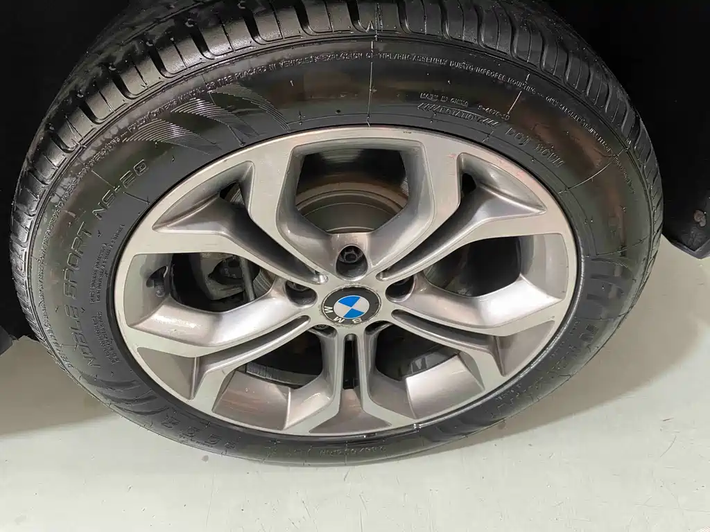 BMW X3 (Import) — миниатюра 17