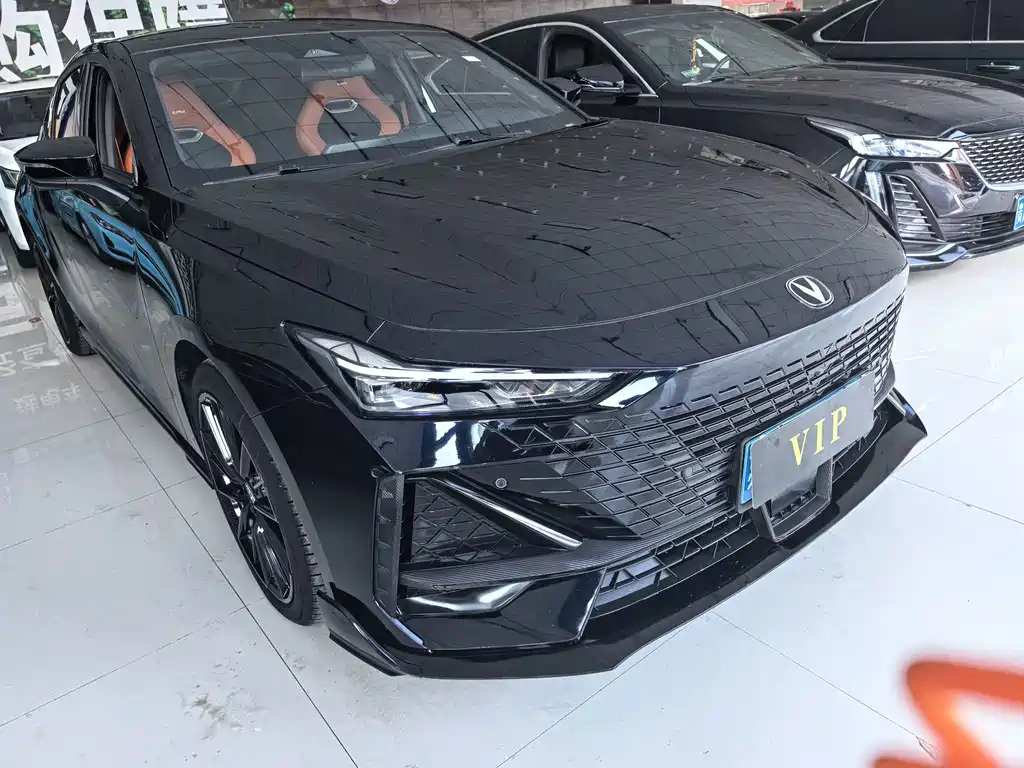 Changan UNI-V — миниатюра 3