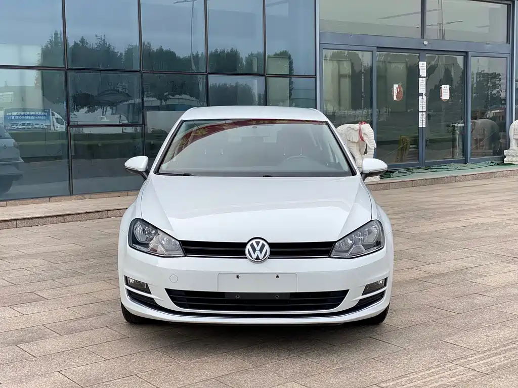 Volkswagen Golf — миниатюра 2