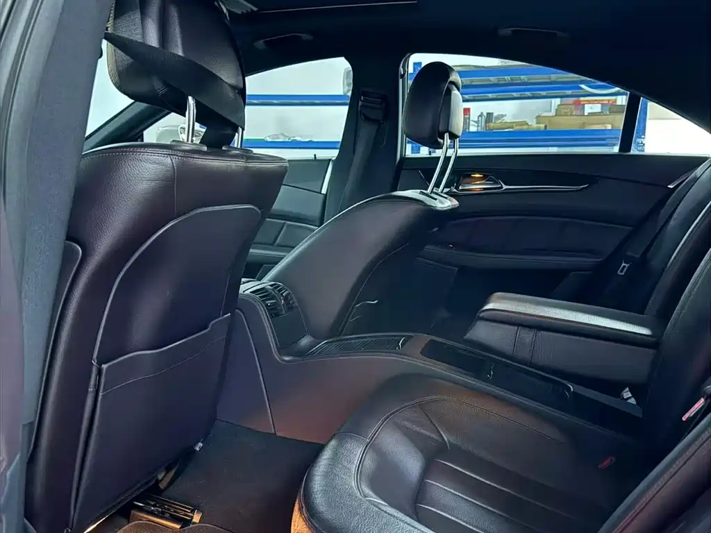 Mercedes-Benz CLS 2012 CLS 300 CGI