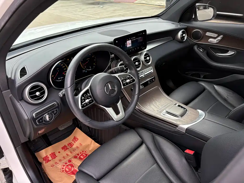Mercedes-Benz GLC 2020 GLC 300 L 4MATIC