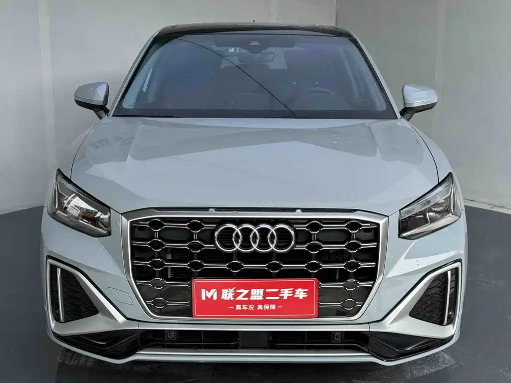 Audi Q2L — миниатюра 2