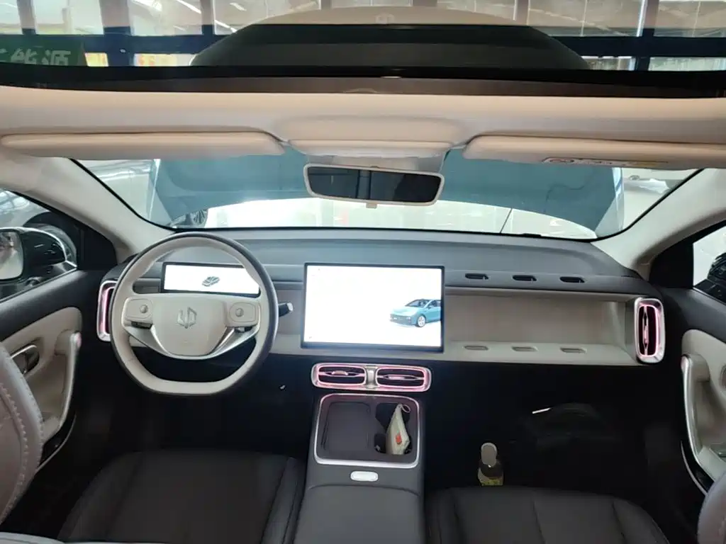 Leapmotor Ноль один. — миниатюра 10