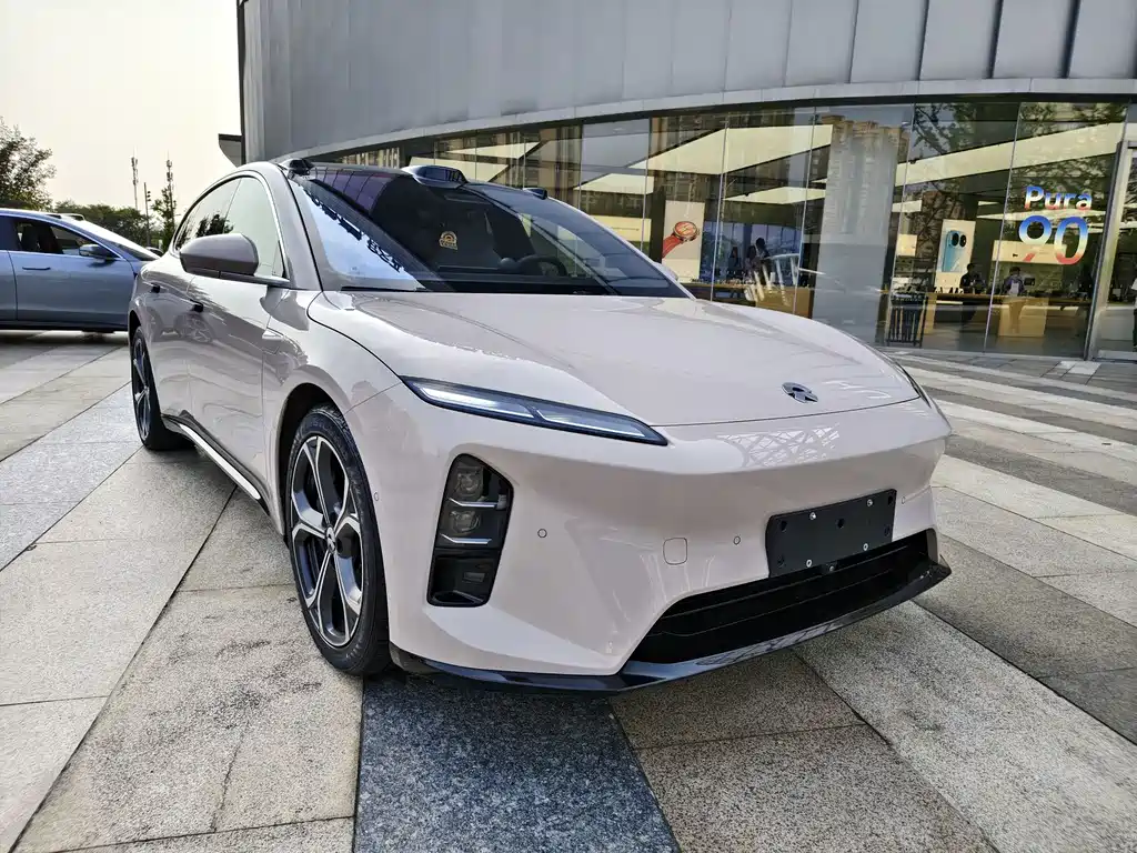 NIO ET5T 2025 75kWh Touring