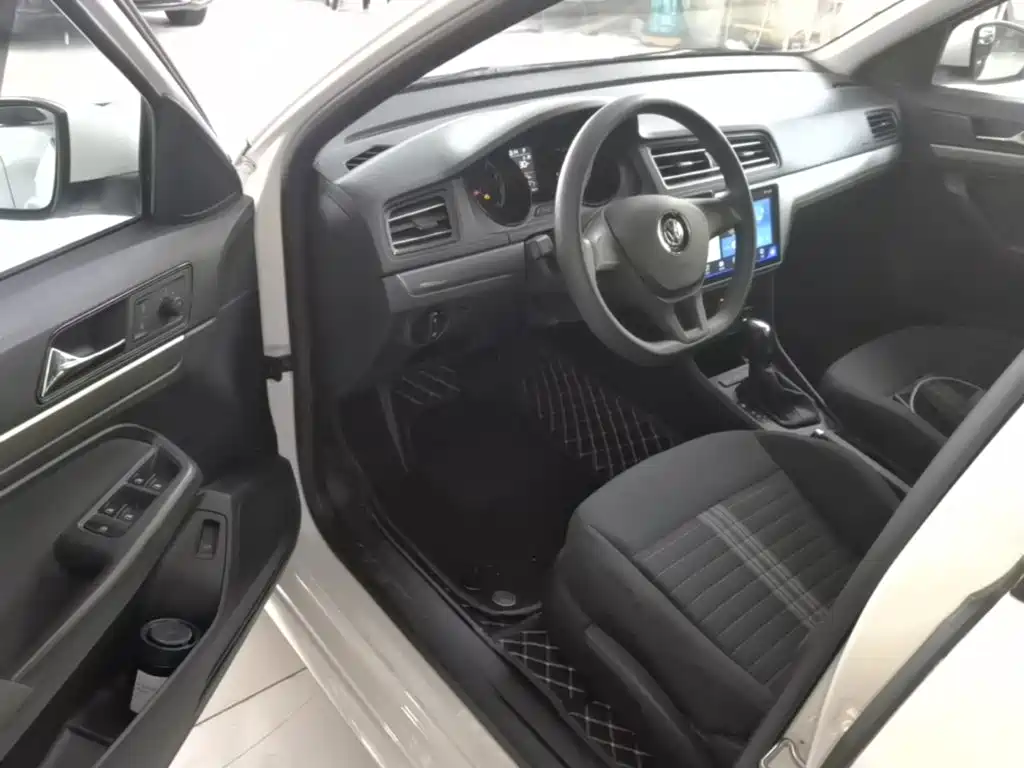 Volkswagen Lavida — миниатюра 16