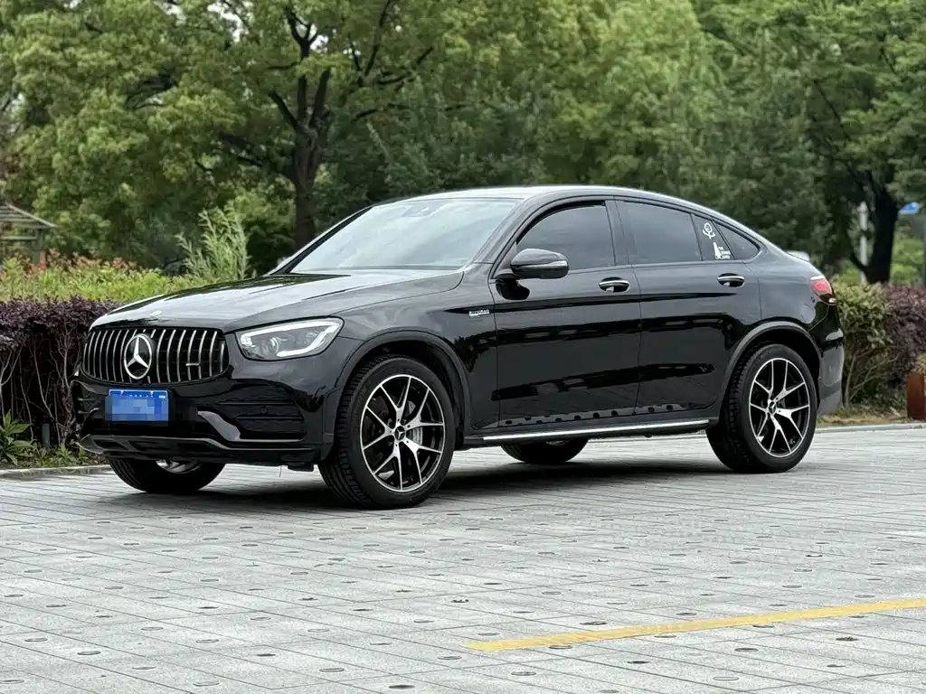 Mercedes-Benz GLC Coupe AMG 2022