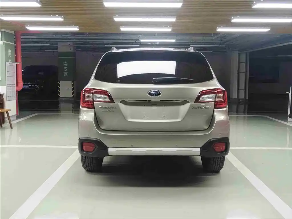 SUBARU OUTBACK