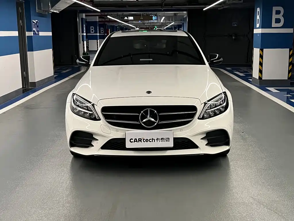 Mercedes-Benz C-Class — миниатюра 2