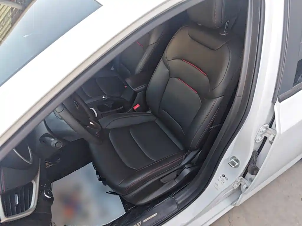 Chevrolet Monza — миниатюра 15