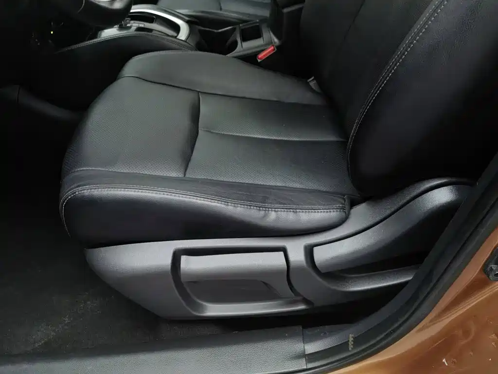 Nissan X-Trail — миниатюра 20