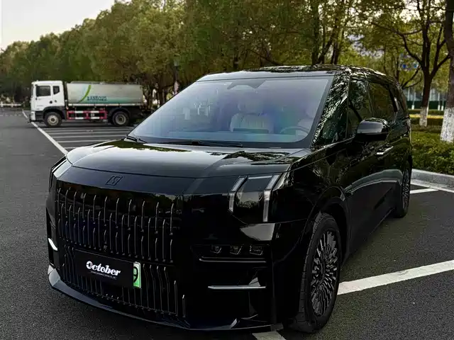 ZEEKR EXTREME KRYPTON 009 2023