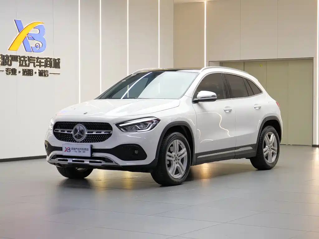 Mercedes-Benz GLA
