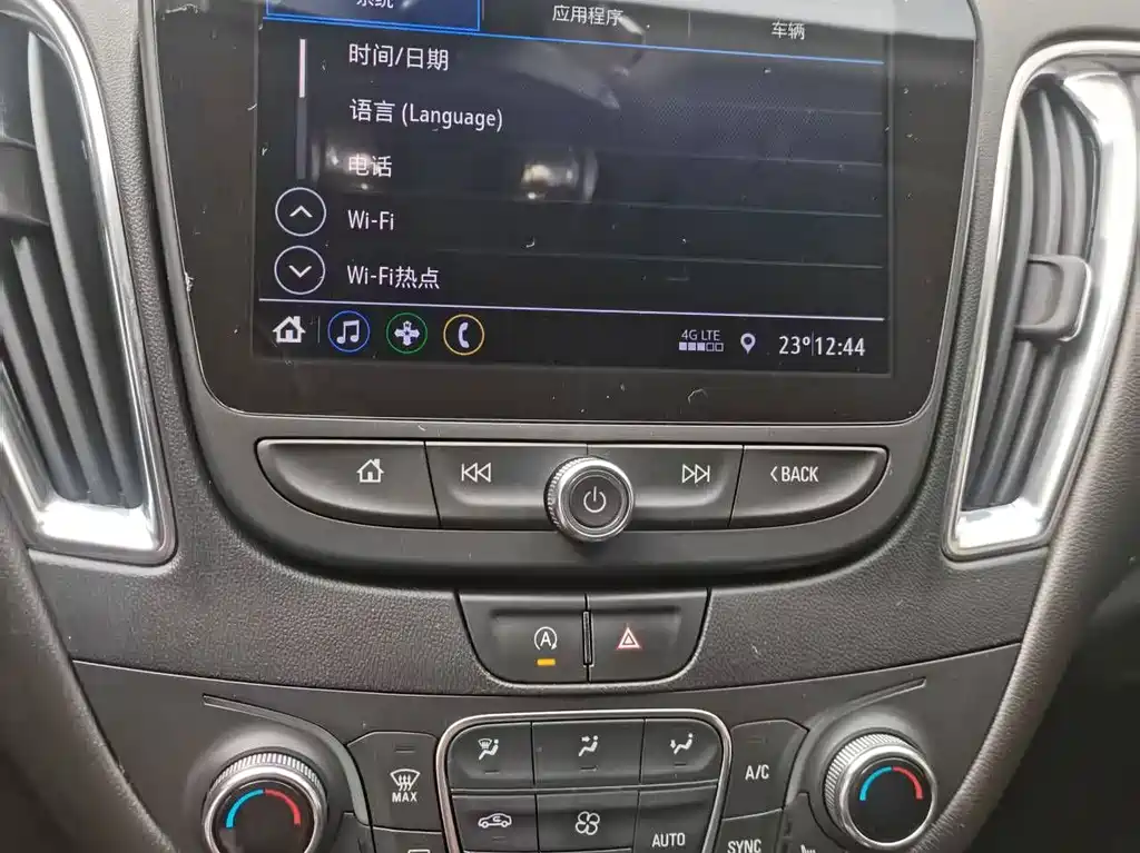 Chevrolet Malibu XL — миниатюра 14