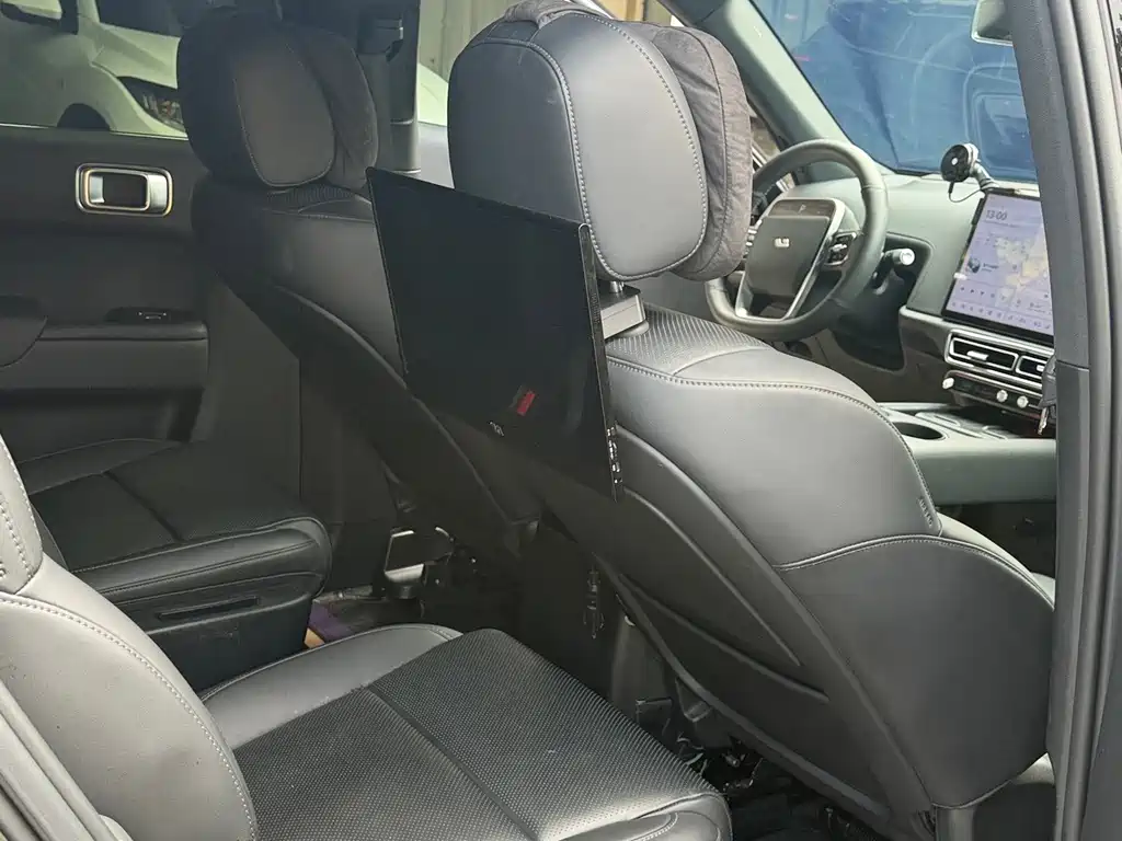 Li Auto Li L8 — миниатюра 10
