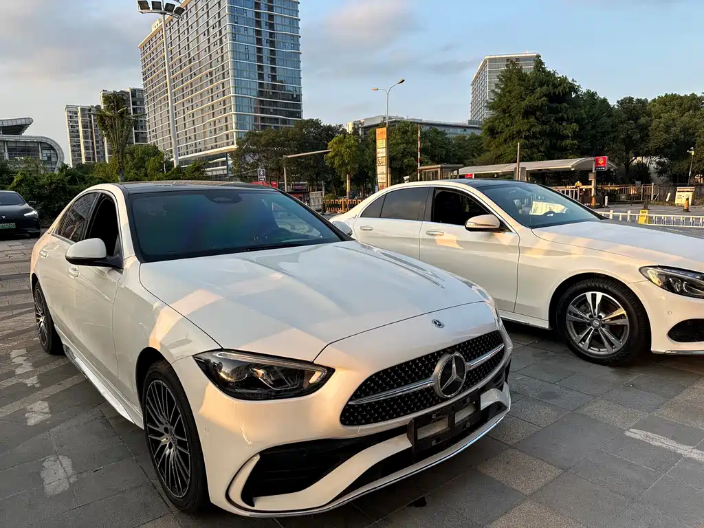 Mercedes-Benz C-Class — миниатюра 3