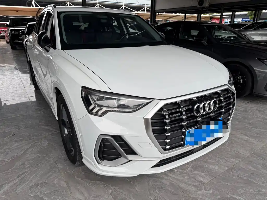 Audi Q3 — миниатюра 3
