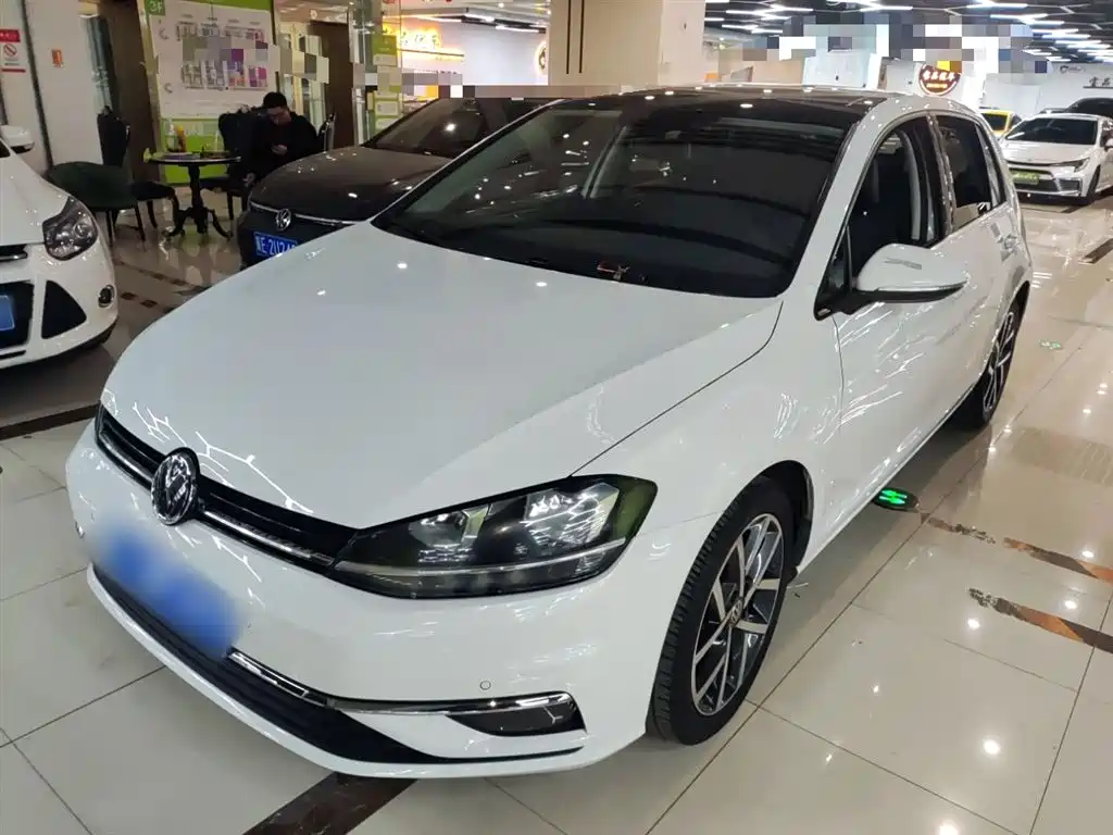 Volkswagen Golf 2020