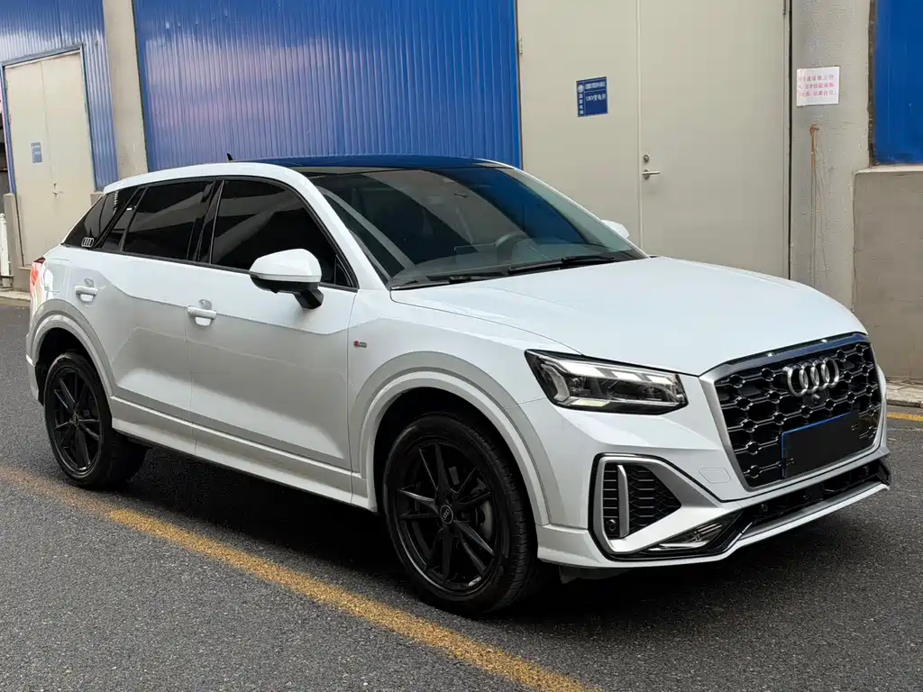 Audi Q2L — миниатюра 3
