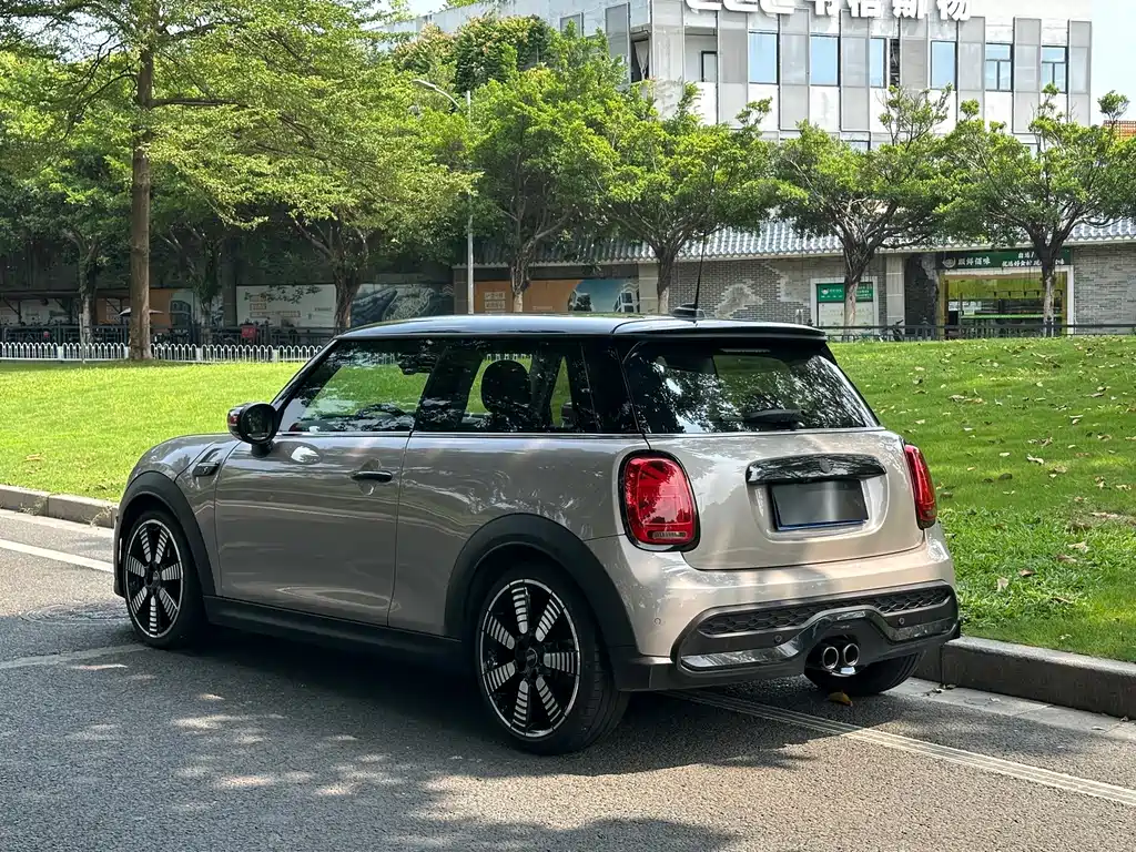 MINI Mini — миниатюра 3
