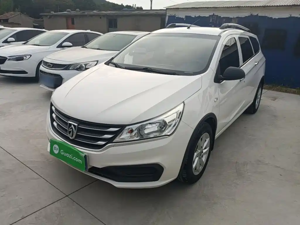 Baojun 310W — миниатюра 2