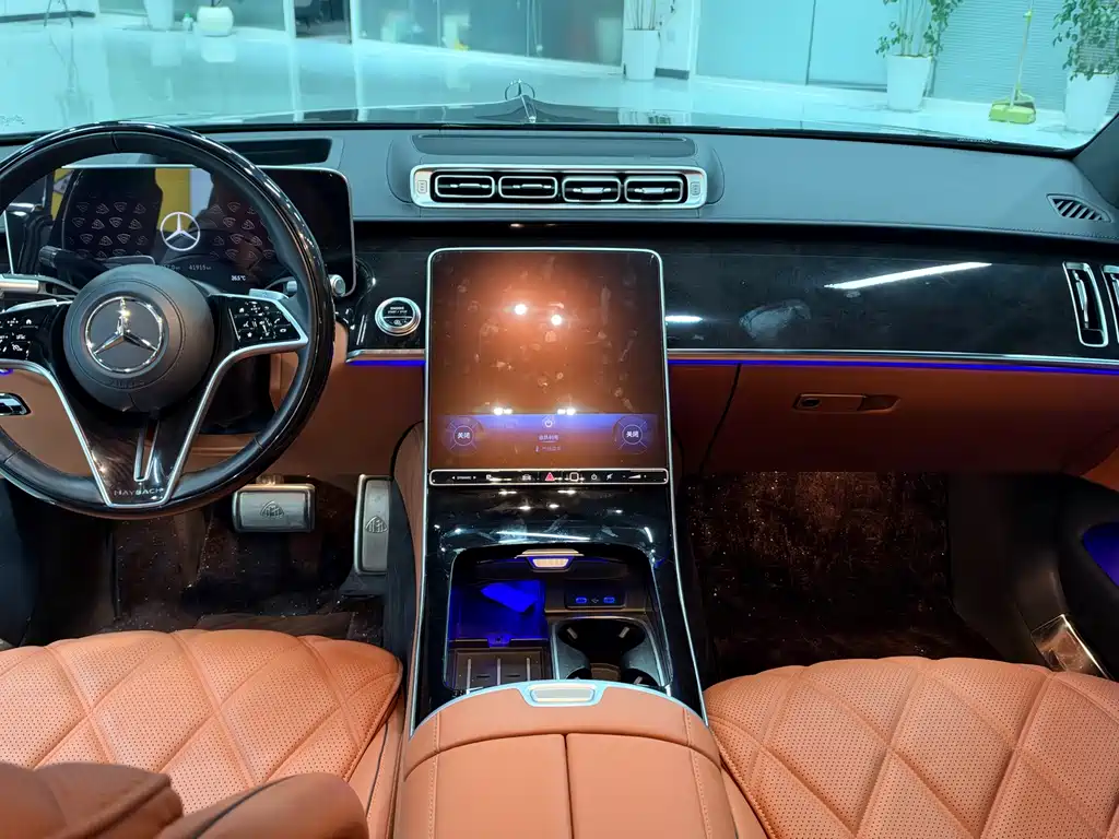 Mercedes-Benz S-Class — миниатюра 7