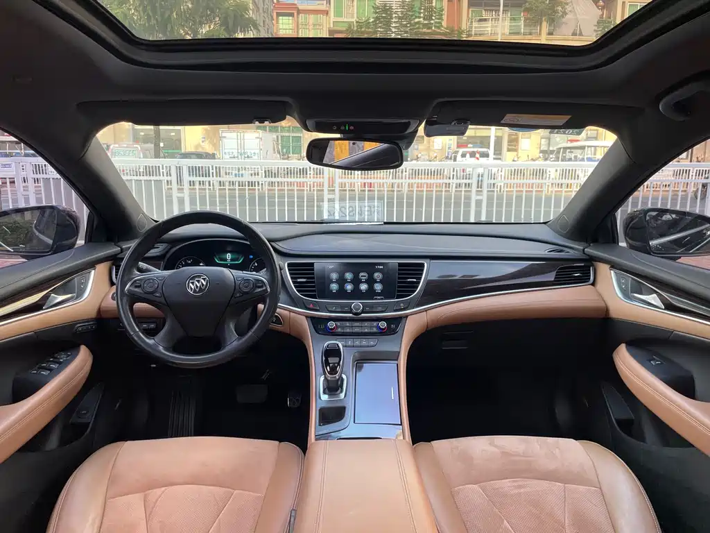 Buick LaCrosse — миниатюра 12
