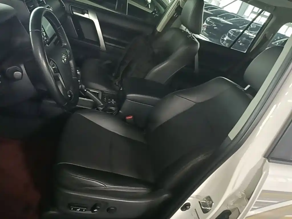 Toyota Prado — миниатюра 15