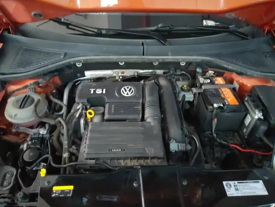 Volkswagen T-Roc — миниатюра 10