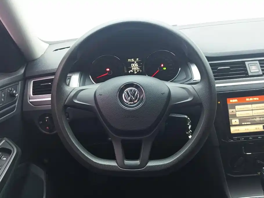 Volkswagen Bora — миниатюра 15