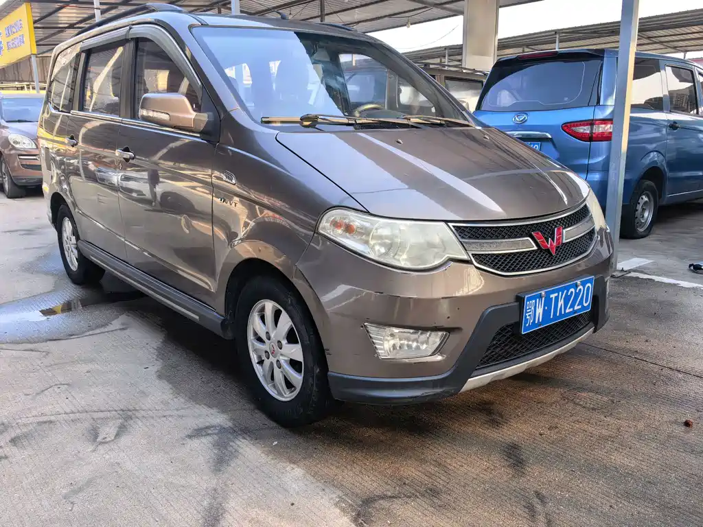 Wuling Hongguang — миниатюра 3