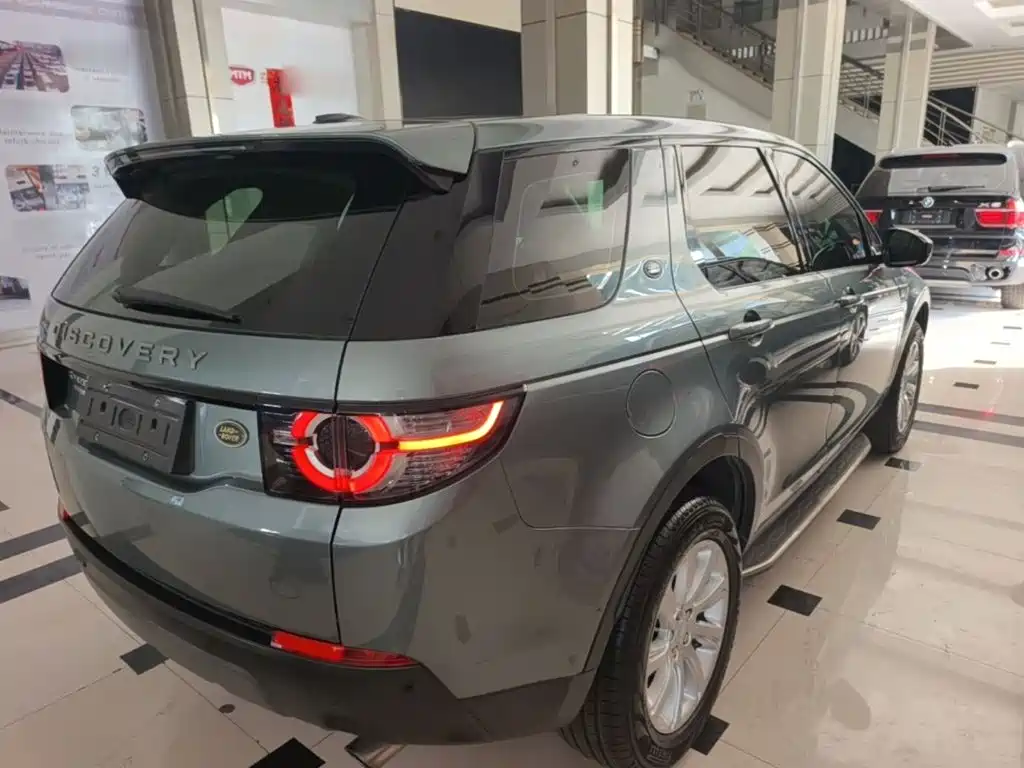 Land Rover Discovery Sport — миниатюра 7