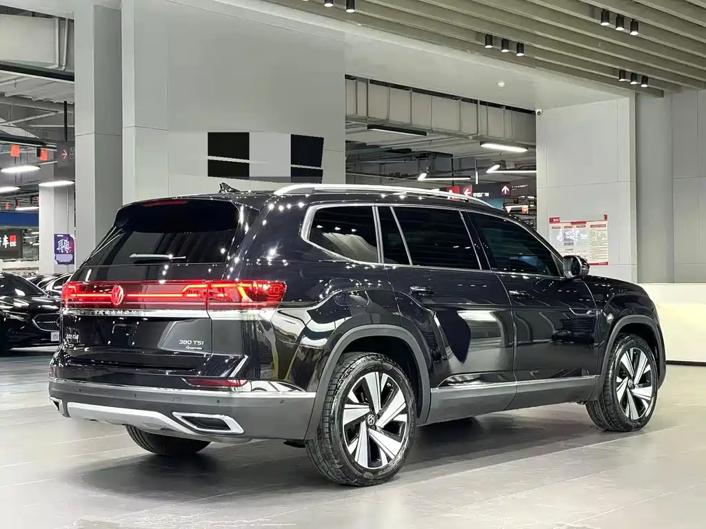 Volkswagen Teramont — миниатюра 6