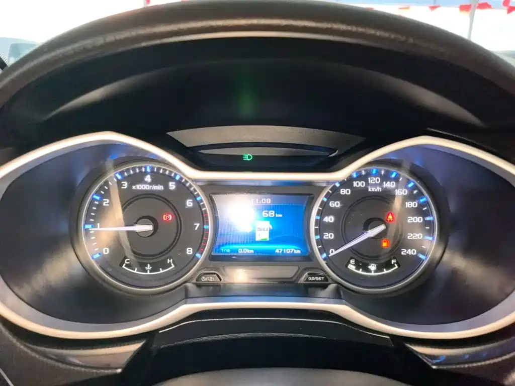 Geely Emgrand — миниатюра 12